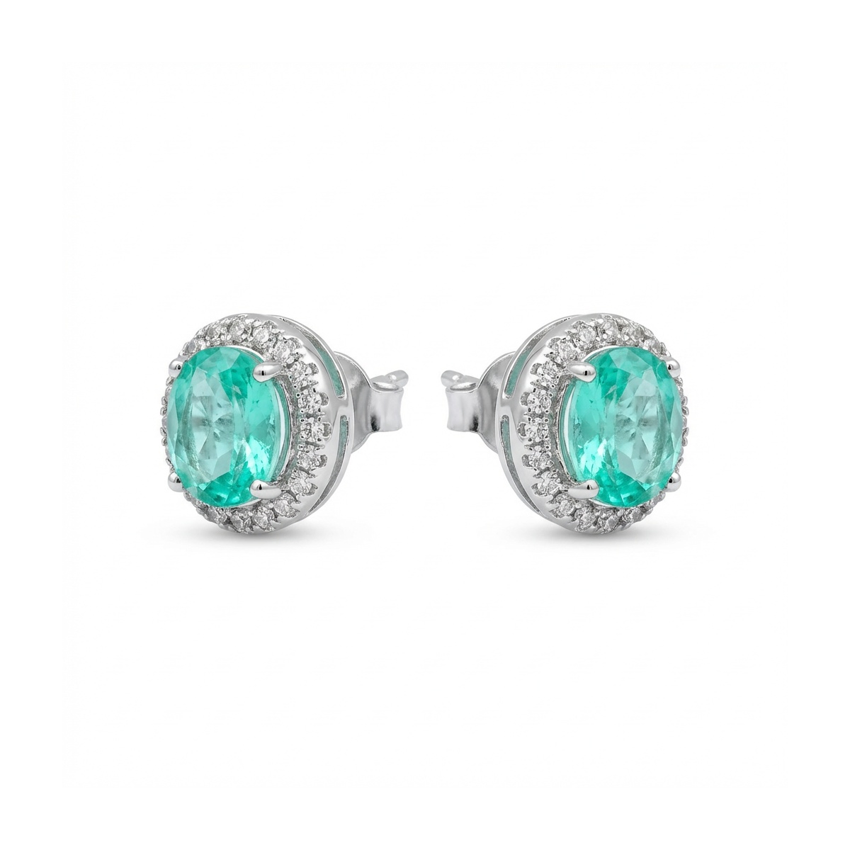 Elegant 925 sterling silver emerald green stud earrings showcasing premium craftsmanship.