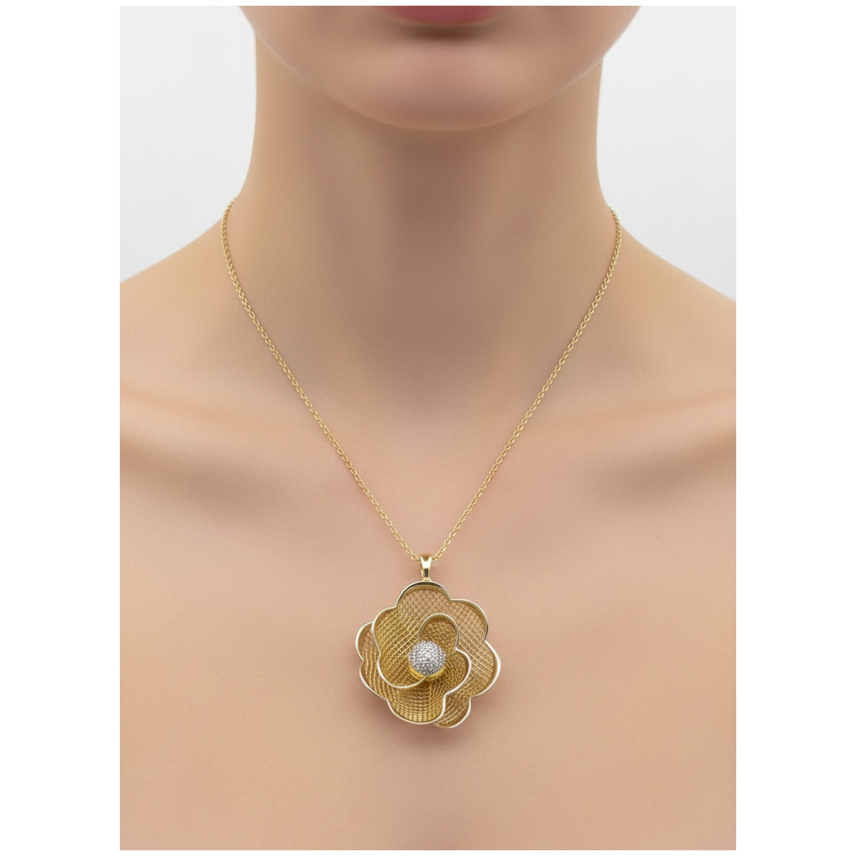 Gold-Plated Sterling Silver Flower Pendant Necklace | Dublin Silver