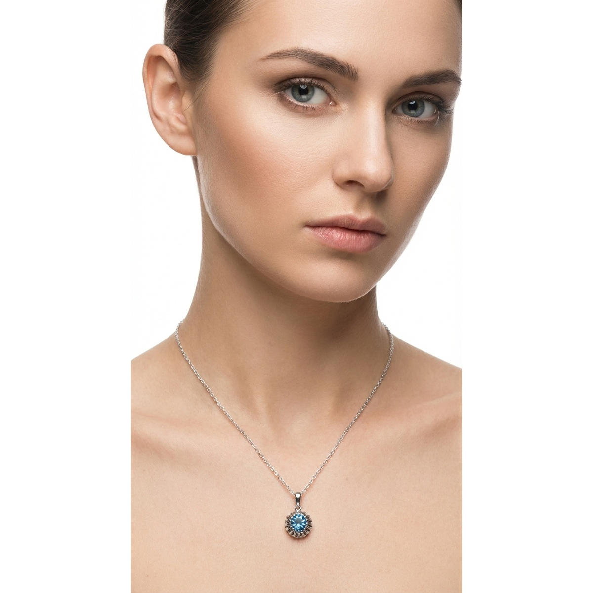 925 Sterling Silver Blue Crystal Pendant Necklace 18-inch Chain | Dublin Silver
