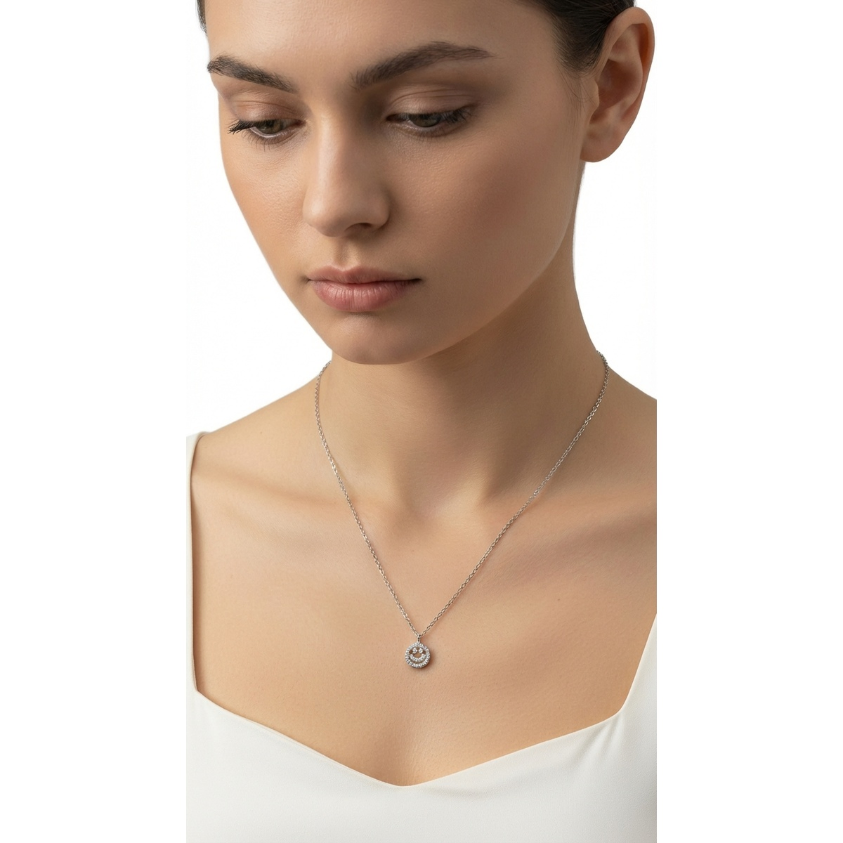 Dublin Silver 925 Sterling Silver Smiley Face Pendant Necklace