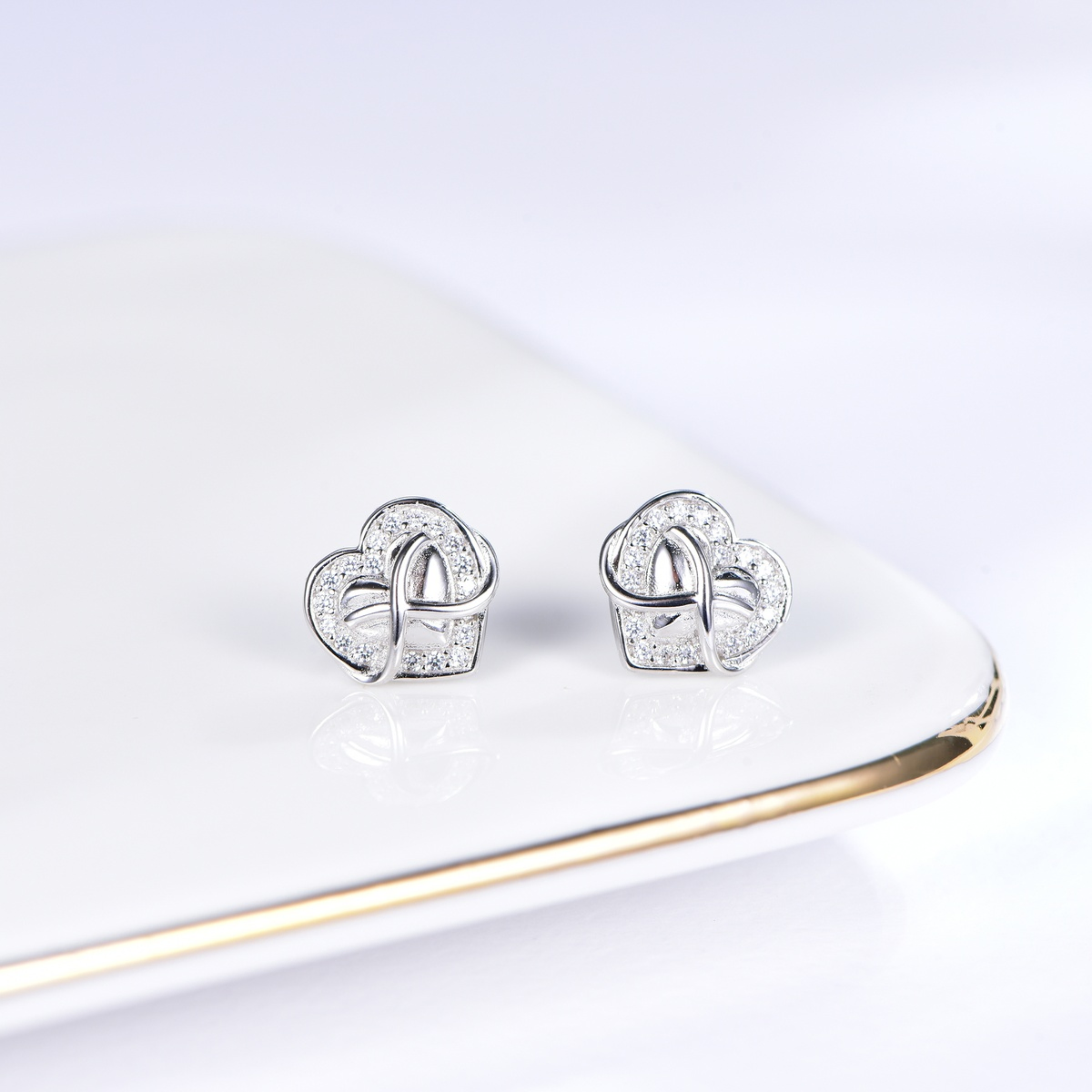Elegant 925 Sterling Silver CZ Earrings for Timeless Beauty