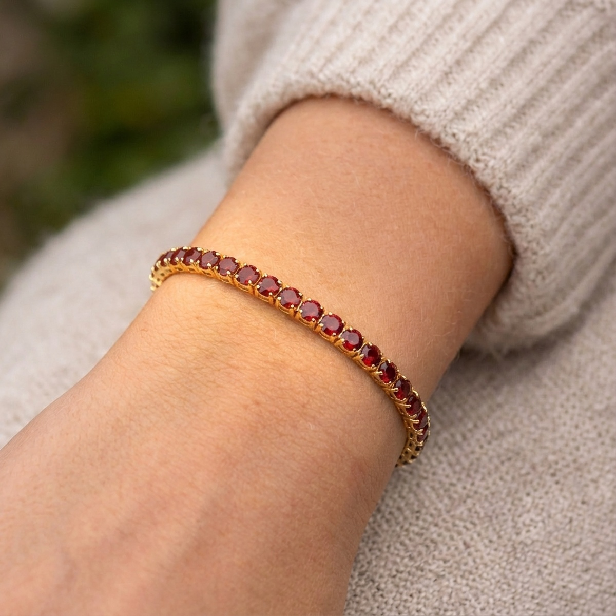 Elegant 925 Sterling Silver Bracelet - Timeless Luxury Accessory